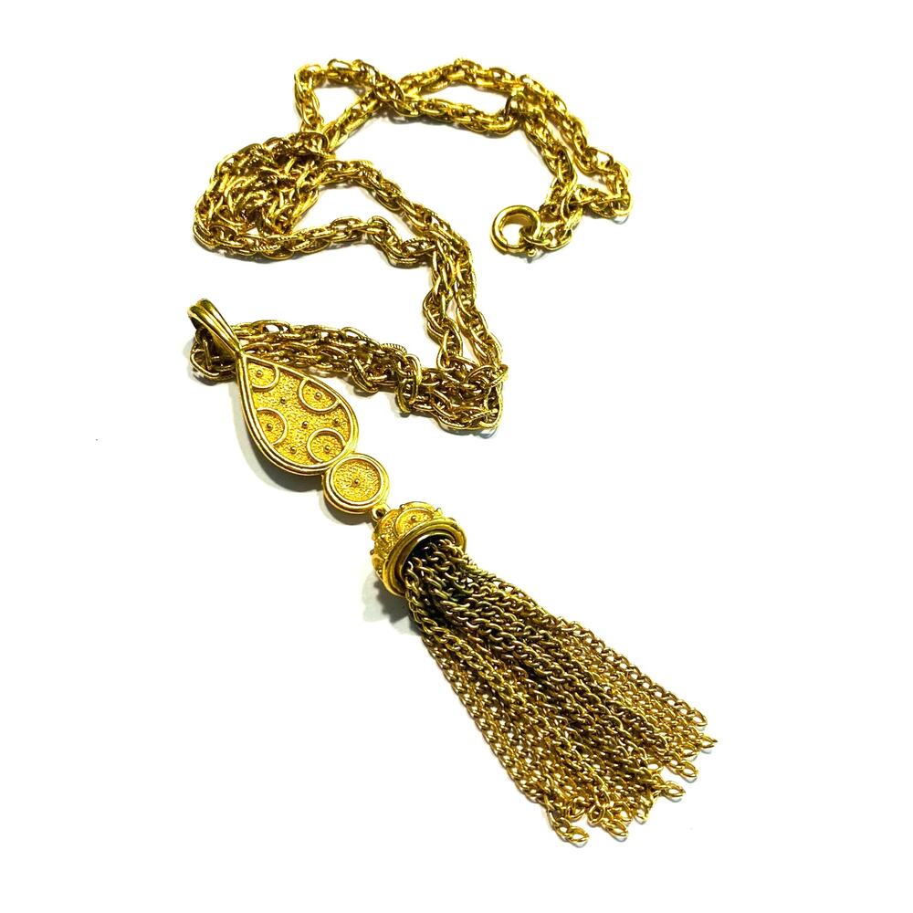 Vintage Crown Trifari Goldtone Chain Necklace & Pendant Textured Mod Tassel 80’s
